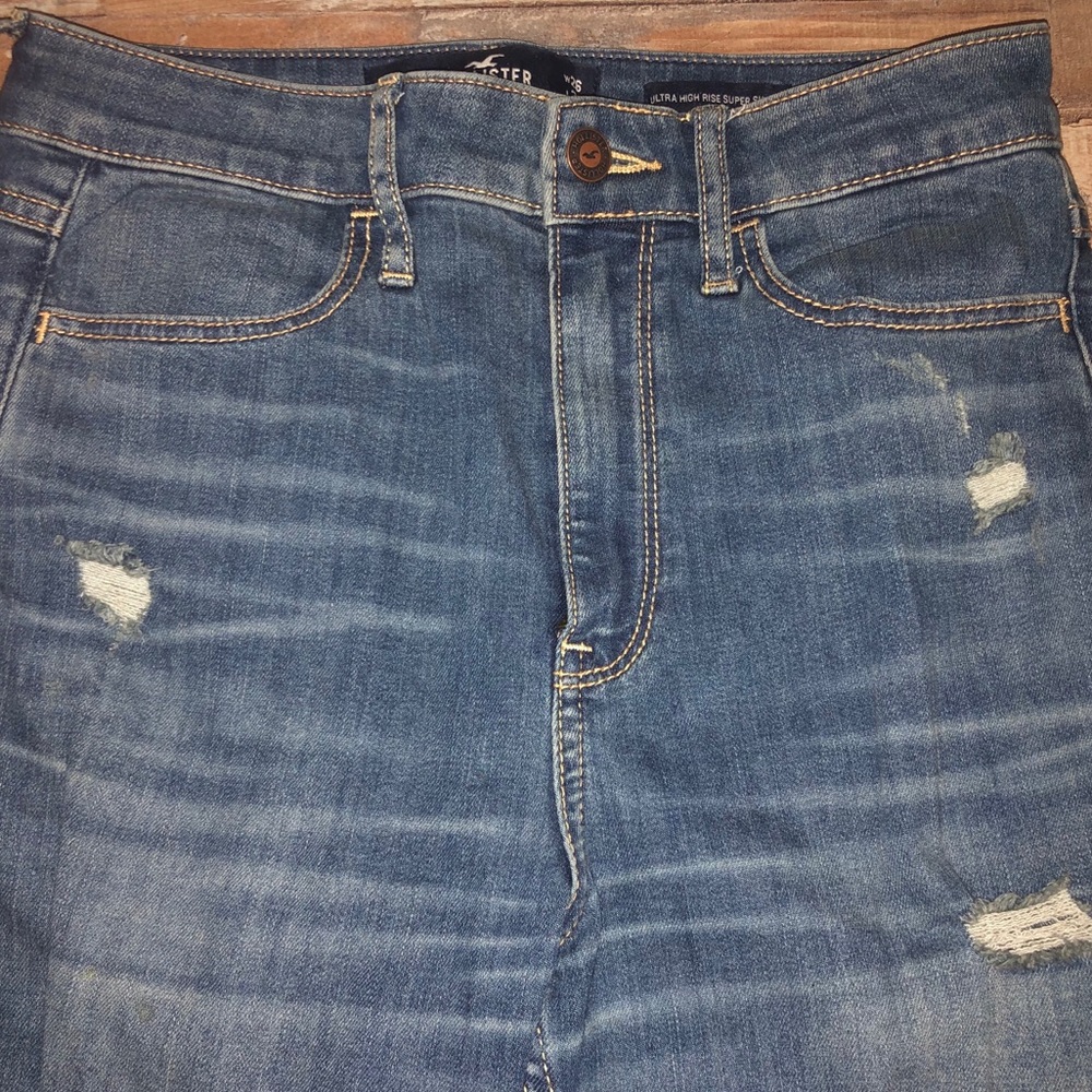 Hollister Jeans